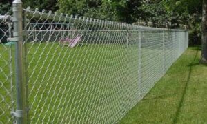 High-visibility fencing